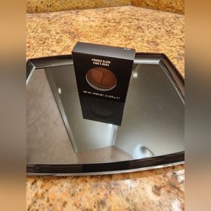 Mac Blunt Powder Blush